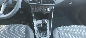 Volkswagen Polo 1.0-Benzine Digitale cockpit Led-Koplampen Led-Achterlichten Stoelverwarming CruiseControl Lichtautomaat 4xelektriche ramen Elektrische-spiegels met verwarming picture 32
