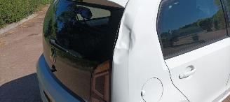Volkswagen Up! Bj:09-2021 Move Uitvoering 1.0mpi Airconditioning Led verlichting Dab Radio Achteruitrijcamera Cruisecontrol Bordcomputer Drivelane assistent Start-Stop systeem Parkeersensoren achter picture 29
