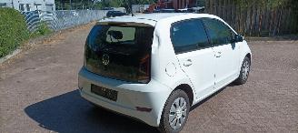 Volkswagen Up! Bj:09-2021 Move Uitvoering 1.0mpi Airconditioning Led verlichting Dab Radio Achteruitrijcamera Cruisecontrol Bordcomputer Drivelane assistent Start-Stop systeem Parkeersensoren achter picture 7