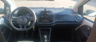 Volkswagen Up! Bj:09-2021 Move Uitvoering 1.0mpi Airconditioning Led verlichting Dab Radio Achteruitrijcamera Cruisecontrol Bordcomputer Drivelane assistent Start-Stop systeem Parkeersensoren achter picture 18