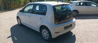 Volkswagen Up! Bj:09-2021 Move Uitvoering 1.0mpi Airconditioning Led verlichting Dab Radio Achteruitrijcamera Cruisecontrol Bordcomputer Drivelane assistent Start-Stop systeem Parkeersensoren achter picture 5