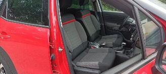 Citroën C3 Aircross 1.2-Turbo 110pk Automaat Navi Led Climatecontrol CruiseControl Stoelverwarming Lichtautomaat Privacyglas Regensensor Blindspot systeem  automatische dimmende binnenspiegel Parkeersensoren Trekhaak picture 24