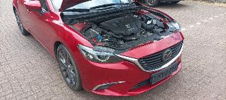 Mazda 6 2.2-diesel 175pk 4x4 Automaat Full-Led Full-Leder Memory Navi Head-up Blindspot systeem Bose-sound Climatecontrol CruiseControl radar Stoelverwarming Lichtautomaat Privacyglas keyless Entry trekhaak Parkeersensoren 19-inch mazda velgen picture 31