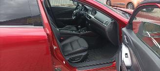 Mazda 6 4x4  Automatik Navi Led koplampen led achterlichten Headup Leren Sportstoelen Memory keyless Entry Blindspot Drivelane cruisecontrol met radar Stoelverwarming Lichtautomaat Regensensor Bose Soundsystem 19-inch velgen trekhaak picture 26
