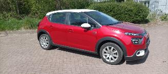 Citroën C3 1.2-benzine Led-Koplampen Led-dagrijverlichting Airconditioning Stoelverwarming cruisecontrol Dab Radio elektrische buitenspiegels met verwarming Elektrische ramen centrale vergrendeling met afstandsbediening Start-Stop systeem Drivelane assistent mistlam picture 2