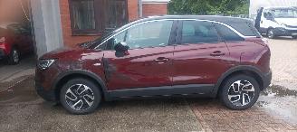 Opel Crossland Bj 4-2018 1.2 Automaat Navi Led Climatecontrol CruiseControl Stoelverwarming Lichtautomaat Privacyglas Regensensor Trekhaak Parkeersensoren picture 2
