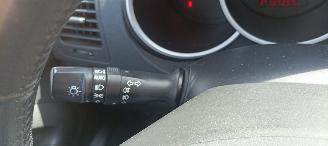 Kia Venga Bj 8-2013 1.6 Automaat Climatecontrol Stoelverwarming Lichtautomaat Privacyglas keyless Entry trekhaak picture 22