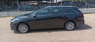 Kia Ceed 1.6Crdi Spirit Exclusieve-Line Full-Led koplampen Led achterlichten Sportstoelen Leder&Memory Navi Dab JBL-Audio Keyless-entry Blindspot Camera cruisecontrol picture 10