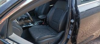 Kia Ceed 1.6Crdi Spirit Exclusieve-Line Full-Led koplampen Led achterlichten Sportstoelen Leder&Memory Navi Dab JBL-Audio Keyless-entry Blindspot Camera cruisecontrol picture 22