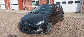 Volkswagen Polo Bj:03-2016 1.4 TDI DPF Euro6 Bluemotion Climatecontrol Stoelverwarming leren stuurwiel mistlampen Elektrische ramen Elektrische-spiegels met verwarming Centrale vergrendeling met afstandsbediening Start-Stop systeem regensensor front Radar 2016/3