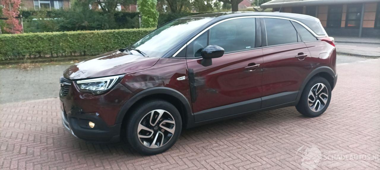 Opel Crossland Bj:04-2018 Automatik 1.2-T 110pk Navi Full-Led Led achterlichten Climatecontrol CruiseControl Stoelverwarming Lichtautomaat Privacyglas Regensensor Leder Sportstoelen met verwarming Voorruit met verwarming Centrale vergrendeling met afstandsbediening Star