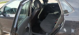 Volkswagen Polo Bj:03-2016 1.4-TDI euro6 Climatecontrol Stoelverwarming Regensensor leren stuurwiel mistlampen Metallic Lak Elektrische ramen Elektrische-spiegels met verwarming Centrale vergrendeling met afstandsbediening Start-Stop systeem Frontassistent picture 15