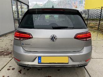Volkswagen Golf e-Golf  -NAVI-PDC picture 8