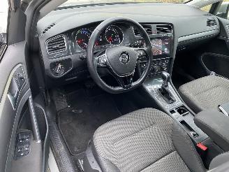 Volkswagen Golf e-Golf  -NAVI-PDC picture 3