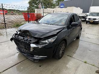 Schadeauto Mazda 2 1.5 Skyactive-G LUXURY-NAVI-CAMERA-PDC 2021/3