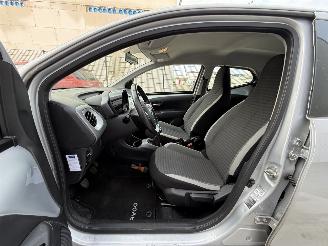 Toyota Aygo 1.0 VVT-i-X-PLAY-AIRCO picture 9