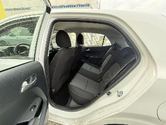 Kia Picanto 1.0 DPI DynamicLine -CAMERA-NAVI-PDC picture 10