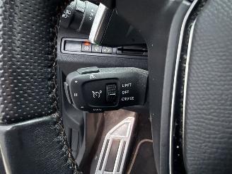 Peugeot 5008 1.2 PureTech GT PANO - 7PERSOONS - CAMERA - ACC picture 18