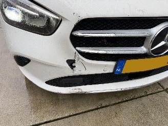 Mercedes B-klasse 200 d AUToMAAT-NAVI-CAMERA-PDC picture 13