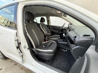 Hyundai I-10 1.0 Mt Comfort picture 11