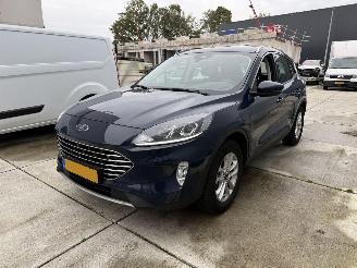 Unfallwagen Ford Kuga 2.5 PHEV Titanium 225 PK-CAMERA-KEYLESS-NAVI-PDC 2021/7