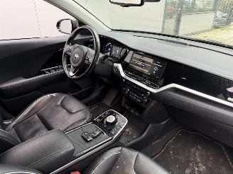 Kia e-Niro ExecutiveLine 64 kWh-NAVI-CAMERA-PDC picture 6