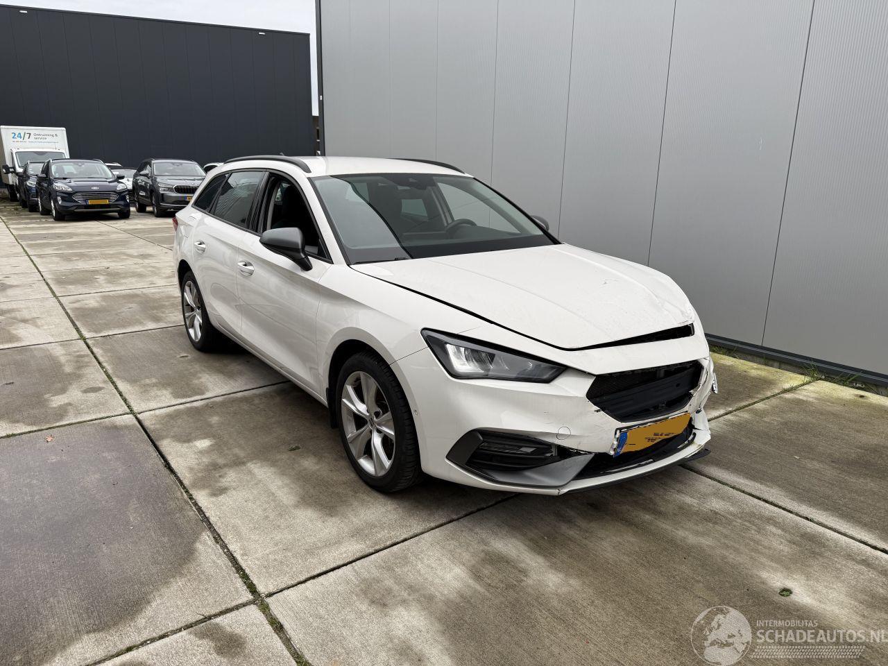 Seat Leon 1.4 TSI eHYBRID PHEV FR Business Intense -CAMERA-NAVI-PDC