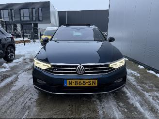 Volkswagen Passat 2.0 TDI R-Line Business+ AUTOMAAT-PANO-NAVI-CAMERA-PDC picture 14