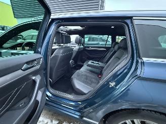 Volkswagen Passat 2.0 TDI R-Line Business+ AUTOMAAT-PANO-NAVI-CAMERA-PDC picture 9