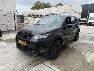 Vaurioauto  passenger cars Land Rover Discovery Sport P300e 1.5 HSE 4X4 PLUG IN HYBRID -PANO-CAMERA-NAVI-LEDER 2021/3