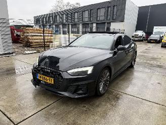 skadebil auto Audi A5 40 TFSI S-Line COMPETION 204 PK -PANO-MATRIX-NAVI-CAMERA 2021/10