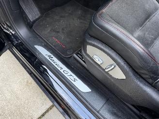 Porsche Macan 3.0 GTS 360PK - PANO - LED - NAVI - LUCHTVERING picture 15