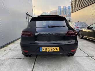 Porsche Macan 3.0 GTS 360PK - PANO - LED - NAVI - LUCHTVERING picture 7
