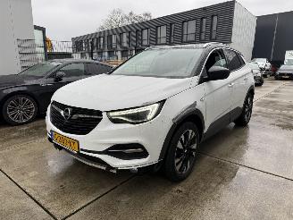 Opel Grandland X 1.2 TURBO ULTIMATE - AUTOMAAT - NAVI - KEYLESS picture 2