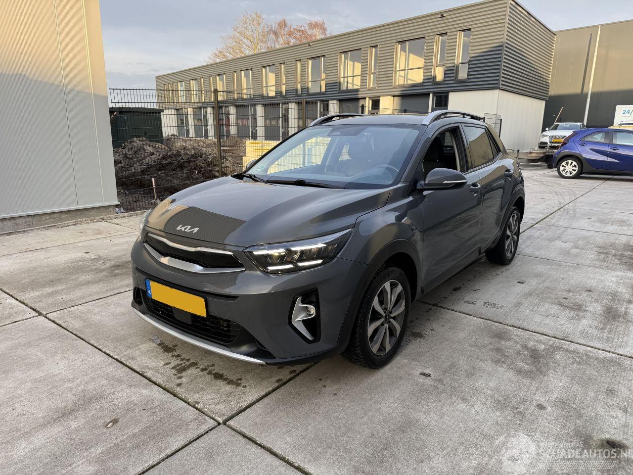 Kia Stonic 1.0 T-GDI MHEV DynamicPlusLIne -AUTOMAAT-NAVI-CAMERA-PDC