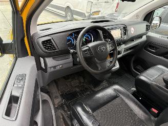 Toyota Proace Electric Worker Extra Range Navigator Long picture 3