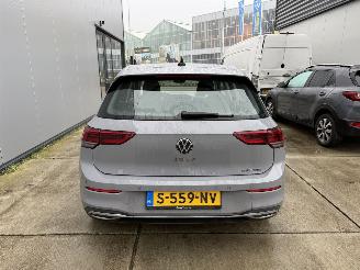 Volkswagen Golf 1.4 eHybrid PHEV STYLE 204PK - NAVI - IQ LIGHT - PDC picture 8