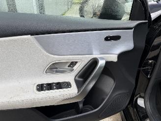 Mercedes A-klasse 220 Premium Plus AMG-PANO-PDC-NAVI picture 13