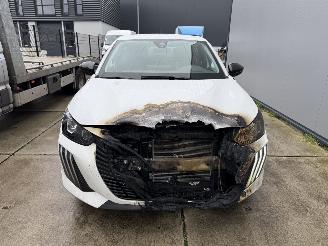 Peugeot 208 1.2 PureTech 75 Style -AIRCO-PDC picture 12