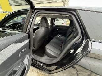 Peugeot 308 1.2 PureTech Allure AUTOMAAT-CAMERA-NAVI-PDC picture 9