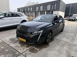 Damaged car Peugeot 308 1.2 PureTech Allure AUTOMAAT-CAMERA-NAVI-PDC 2022/9