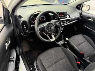 Kia Picanto 1.0 DPI Comfortline -AIRCO-PDC picture 3