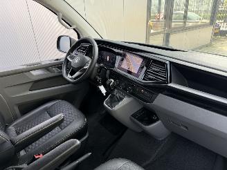 Volkswagen Transporter 2.0 TDI L2H1 31 DSG -199 PK DC Bulli-LEDER-LED-NAVI-CAMERA picture 6