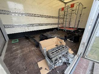 Volkswagen Transporter 2.0 TDI 102 PK -AIRCO BAKWAGEN MET LAAD KLEP picture 6