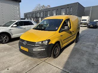 krockskadad bil auto Volkswagen Caddy 1.6 TDI DSG -AIRCO 2017/6