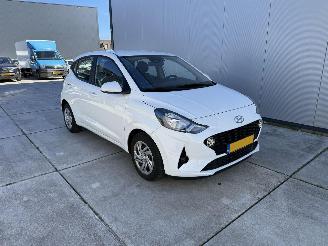 Hyundai I-10 1.0 Comfort AIRCO - CENTRALE DEURVERGRENDELING - LED picture 2