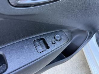 Hyundai I-10 1.0 Comfort AIRCO - CENTRALE DEURVERGRENDELING - LED picture 14