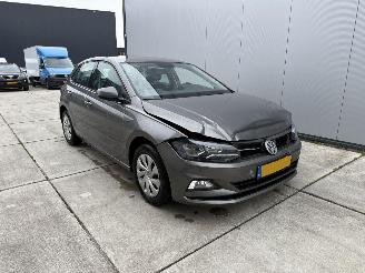 Volkswagen Polo 1.0TSI Comfortline Business DSG7 - NAVI - PDC - ACC picture 2