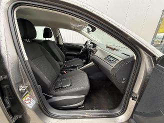 Volkswagen Polo 1.0TSI Comfortline Business DSG7 - NAVI - PDC - ACC picture 12