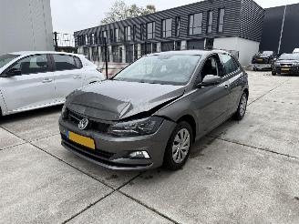 Voiture accidenté Volkswagen Polo 1.0TSI Comfortline Business DSG7 - NAVI - PDC - ACC 2020/7